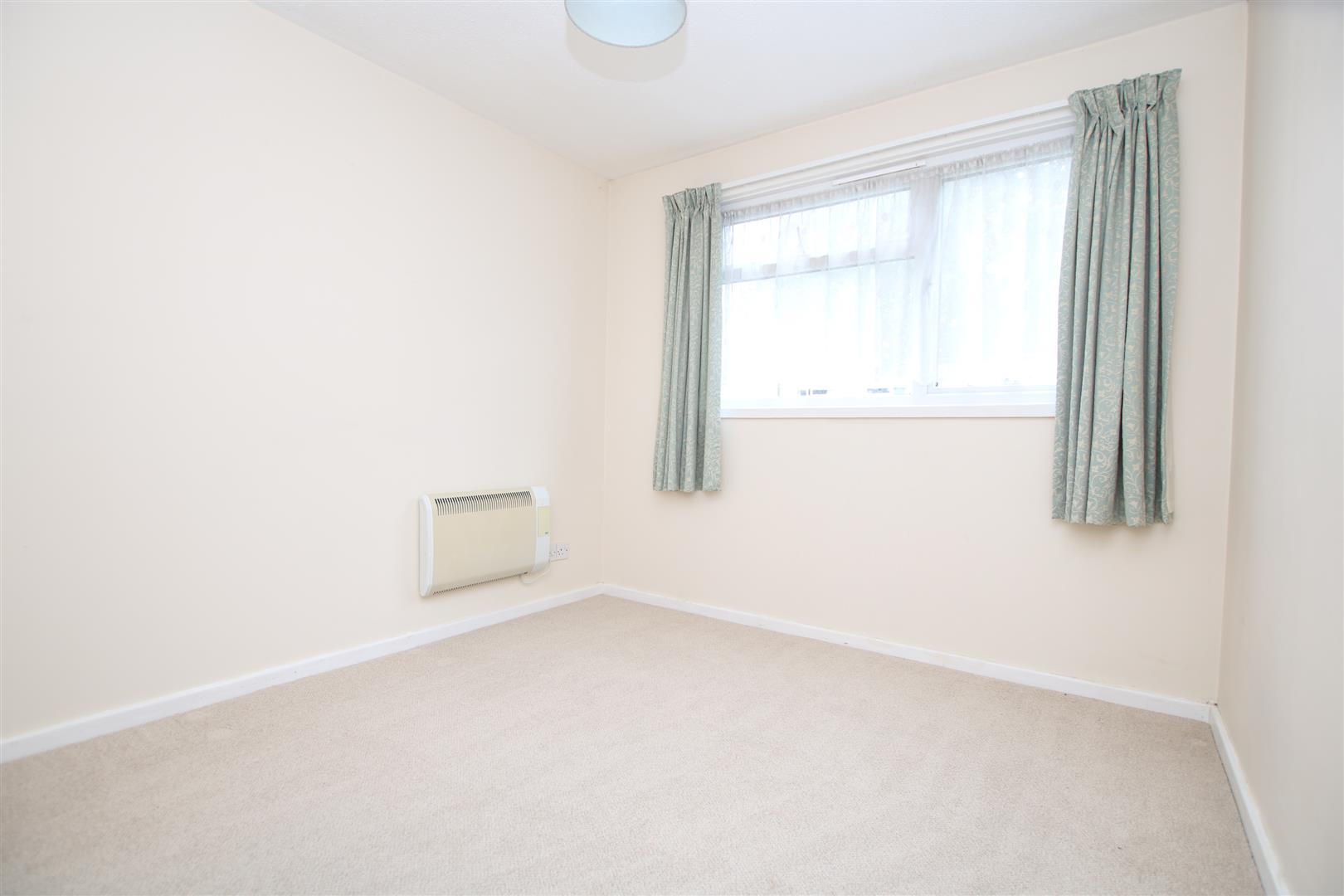 Gilligan Close, Horsham